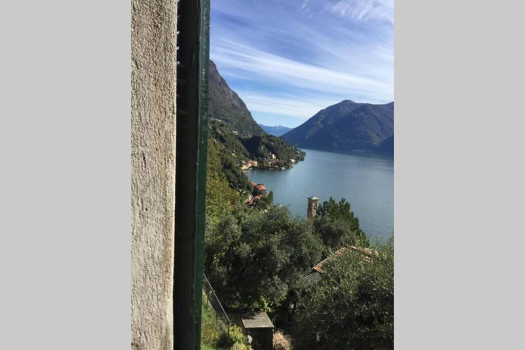 Nel Set Di Piccolo Mondo Antico Villa Viola Valsolda Luaran gambar